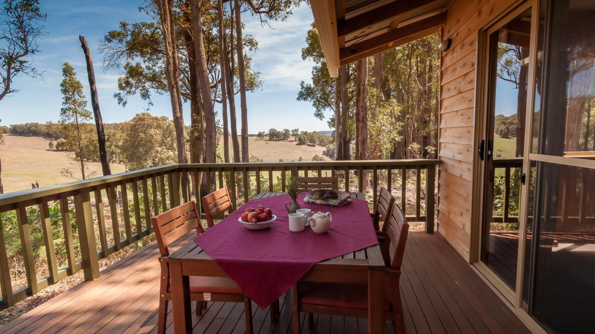 Balingup Heights Hilltop Forest Cottages Екстер'єр фото
