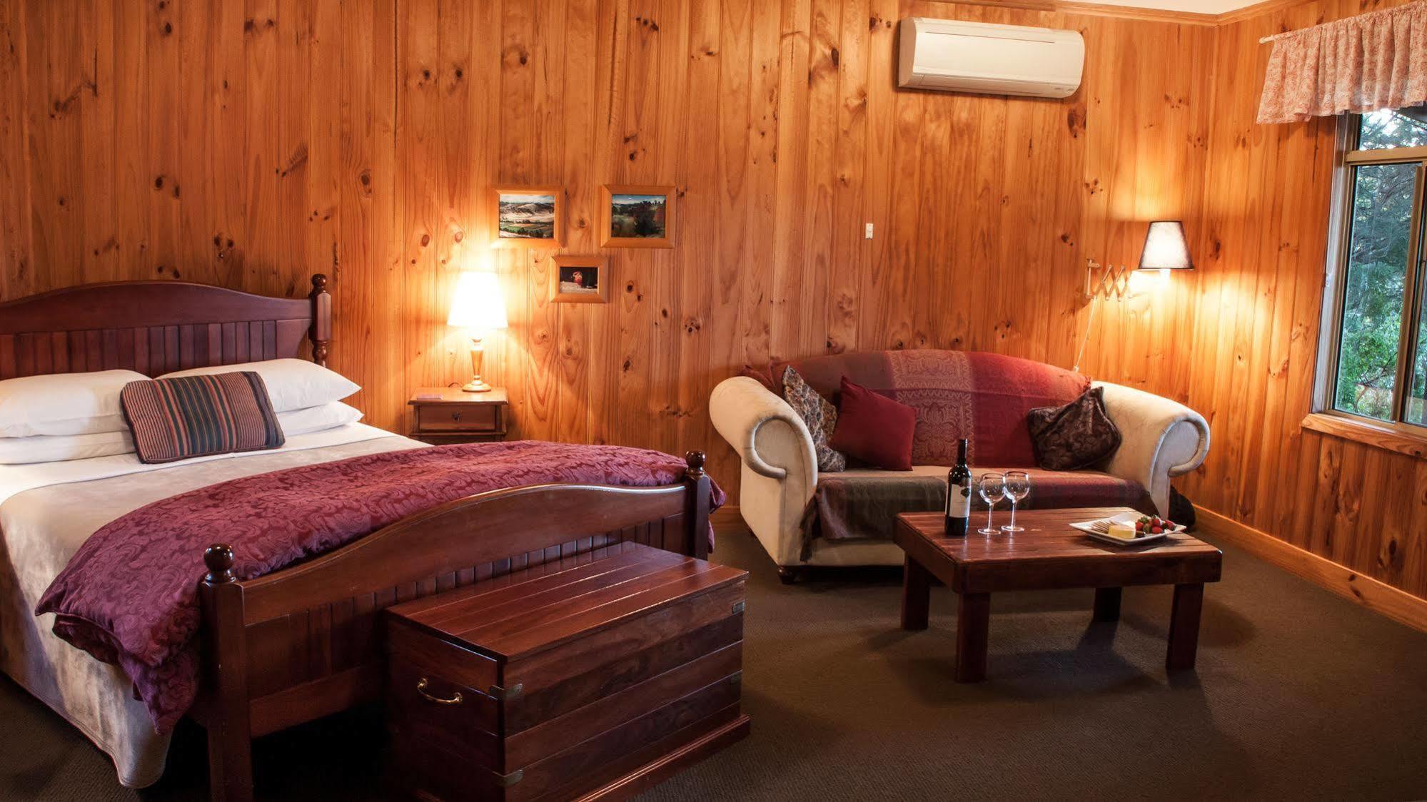Balingup Heights Hilltop Forest Cottages Екстер'єр фото